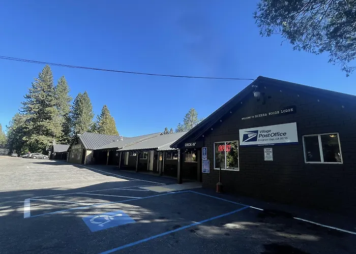 Sierra Woods Lodge