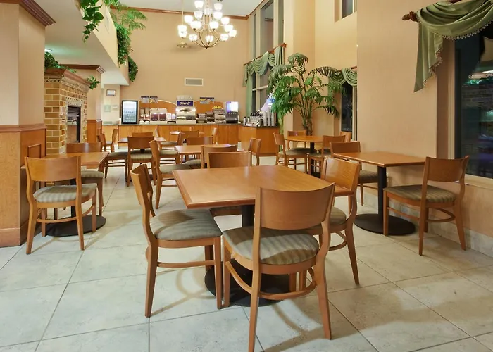 Holiday Inn Express Hotel & Suites Carson City By Ihg